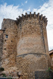 <center>Peyrolles</center>Une tour médiévale de l'ancien rempart. Cette tour avec ses mâchicoulis  protégeait le château.